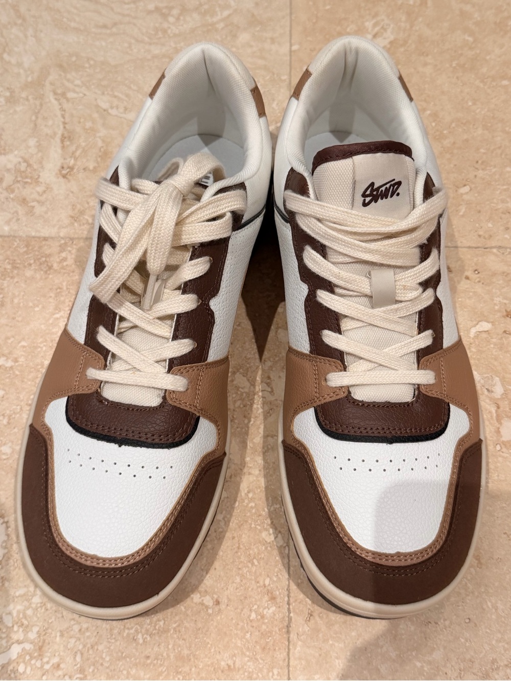 Pull&Bear Brown & White Men’s Colorblock Low-top Sneakers
